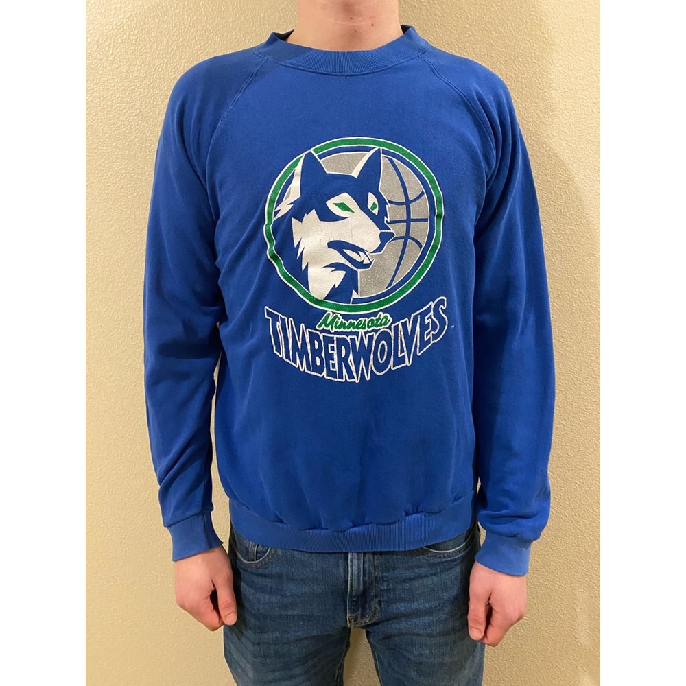 Vintage Minnesota Timberwolves crewneck sweater